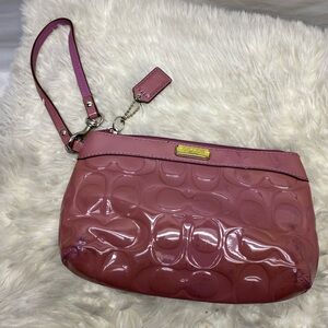 Vintage Y2K Authentic Coach Embossed Parent Medium Wristlet Pink *Minor Flaws*